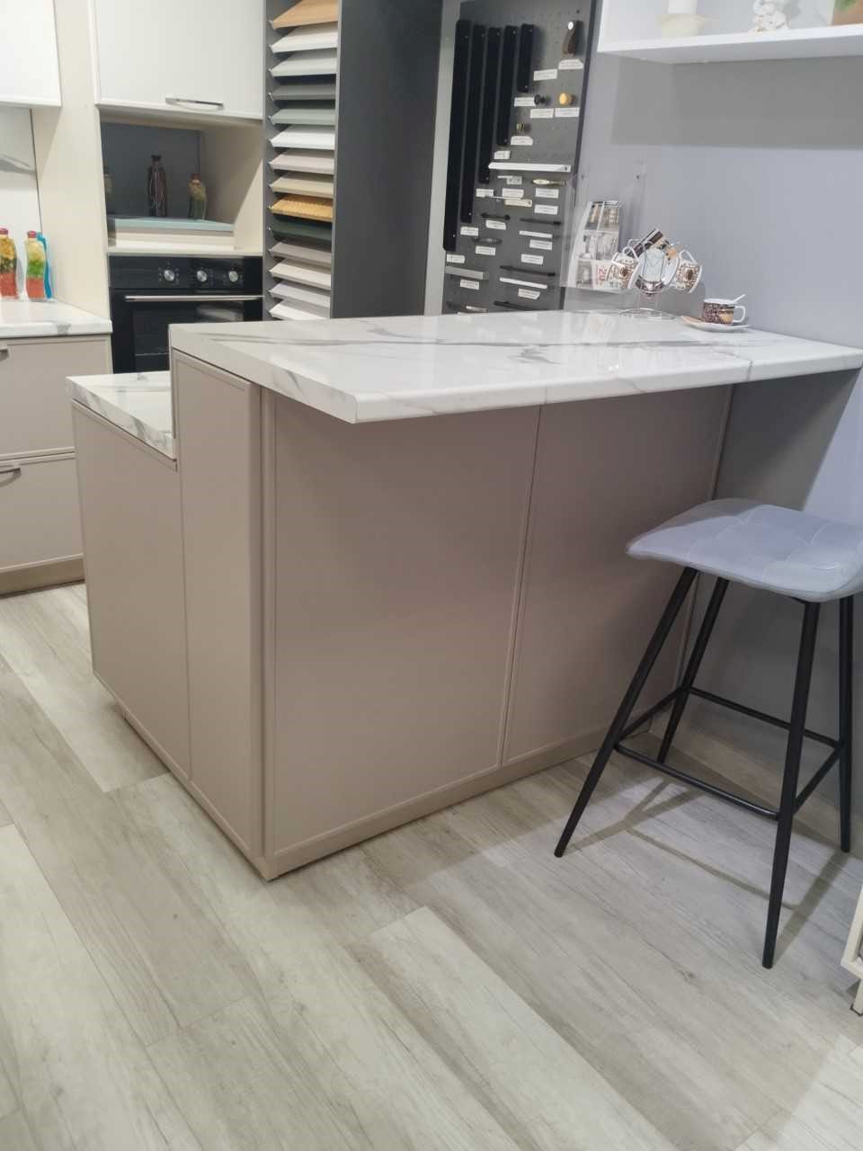 КС Регина Квадро 2520/250