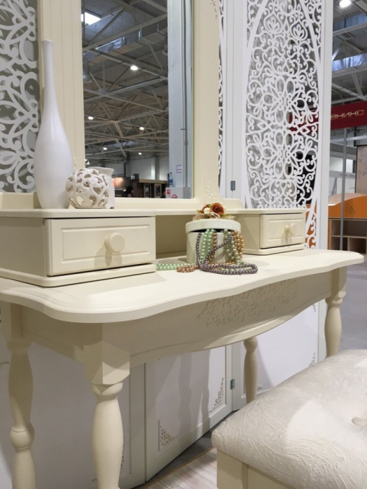 Зеркала в спальню, Полка с зеркалом Ассоль АС-38