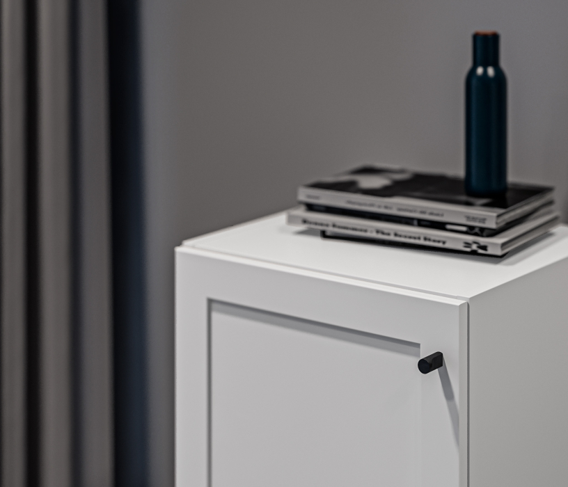 Прямые, Стеллаж Твин СБ-3379 Белый с глухим фасадом