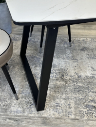 Стол Kenner AZ1400 раздвижной, керамика , опоры черные