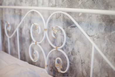 Кованая кровать Камелия 1.4 с двумя спинками