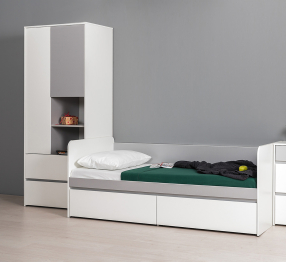 Детская кровать с ящиками и шкаф Торонто