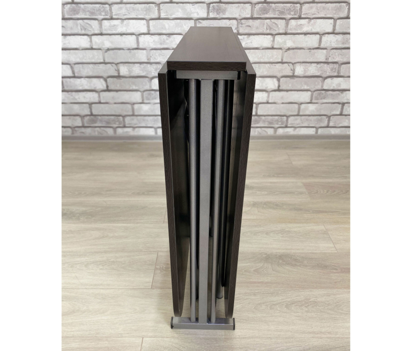 Столы-книжки, Стол-книжка Искра