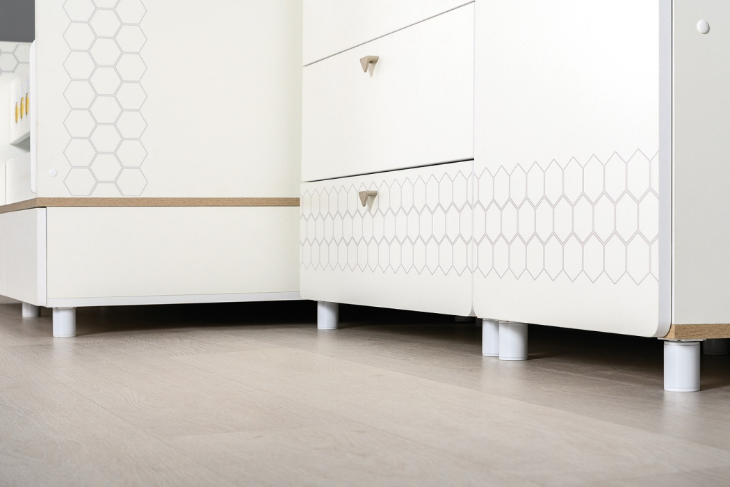 Шкафы двухстворчатые, Шкаф Эйп