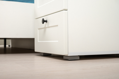 Гарнитур спальный из шкафа с зеркалом с кроватью Остин 11.53 с ортопедом и прикроватной тумбочки