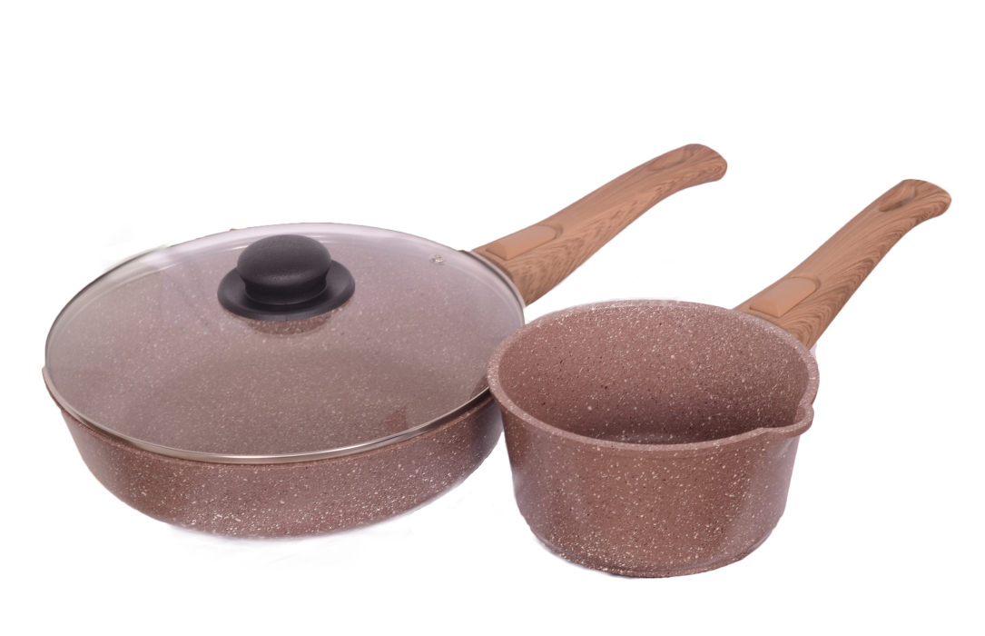 Посуда, Набор посуды Casta BAMINO. ИНДУКЦИЯ. 3пр.+2;Ковш 1,3л,;Сковорода 26см + Крышка 26см,съемная ручка(4)