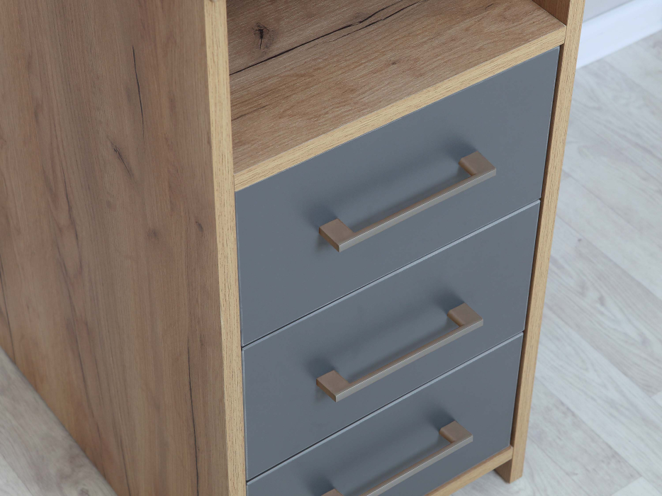 Прямые, Стол письменный с тумбой