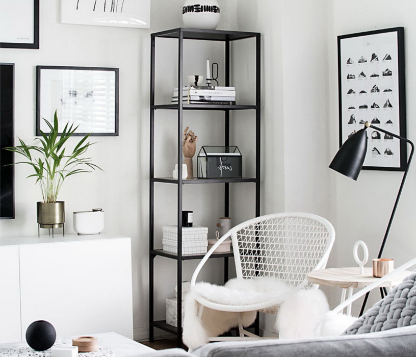 Стеллажи, Стеллаж Брио