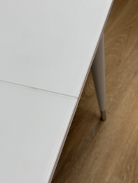 Стол Kenner 900 K раздвижной, стекло белое сатин