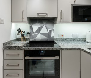 Интерьерная панель из стекла 500*600*6 мм MGF56_геометрия