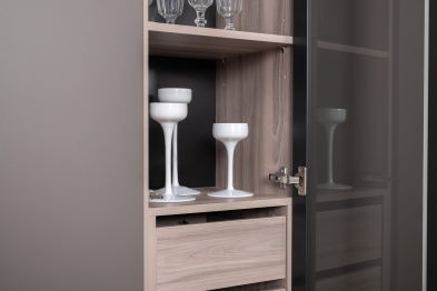 Шкаф-витрина Роквуд 16.322.04