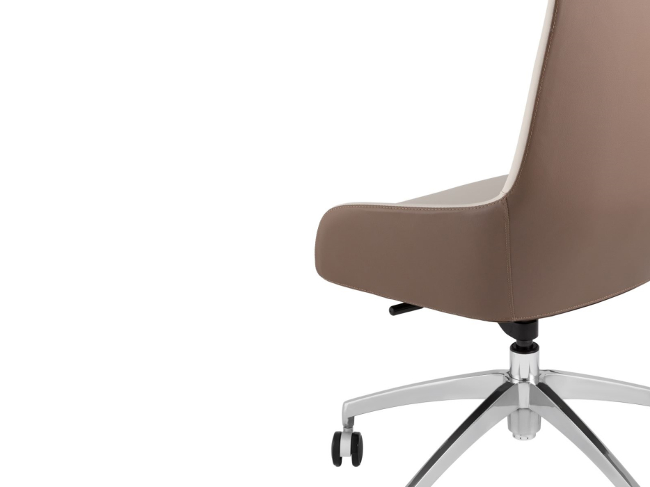 Для офиса и дома, Кресло руководителя TopChairs Soulo