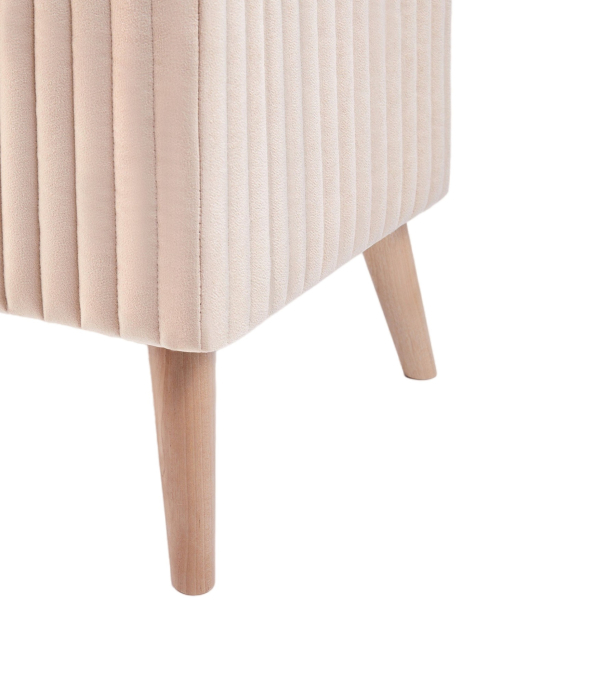 Пуф в прихожую, А-3 Пуф квадратный стеганный (на ножках)