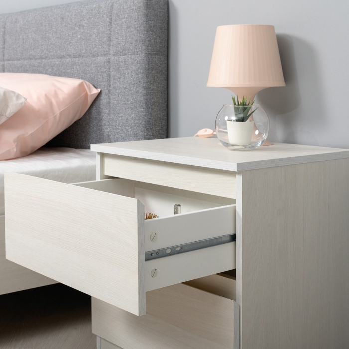 Спальные гарнитуры, Двуспальная кровать с мягкой спинкой с основанием и двумя тумбочками Ника