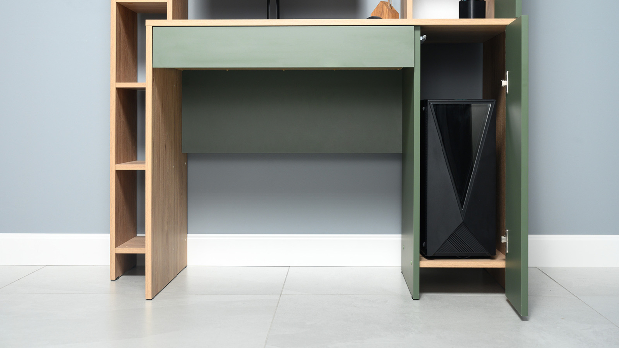 Прямые компьютерные столы, Стол Комфорт 12.71