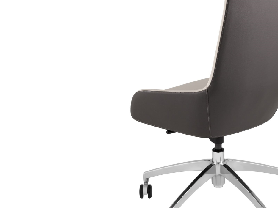 Для офиса и дома, Кресло руководителя TopChairs Soulo