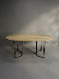 Стол овальный обеденный с чёрным металлическим подстольем VIOLUR 180