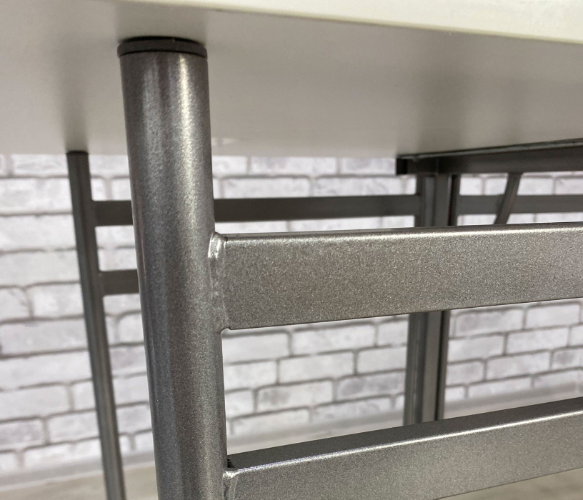 Столы-книжки, Стол-книжка Искра