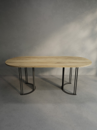 Стол овальный обеденный с черным металлическим подстольем VIOLUR 200