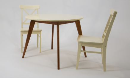 Стол Сканди К 100 орех/слоновая кость со стульями Ингольф слоновая кость