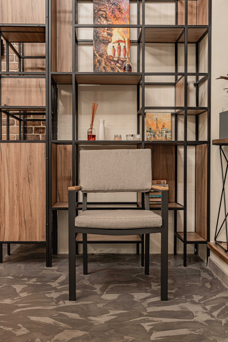 Стулья, Обеденное кресло OSCAR с подлокотниками из тика