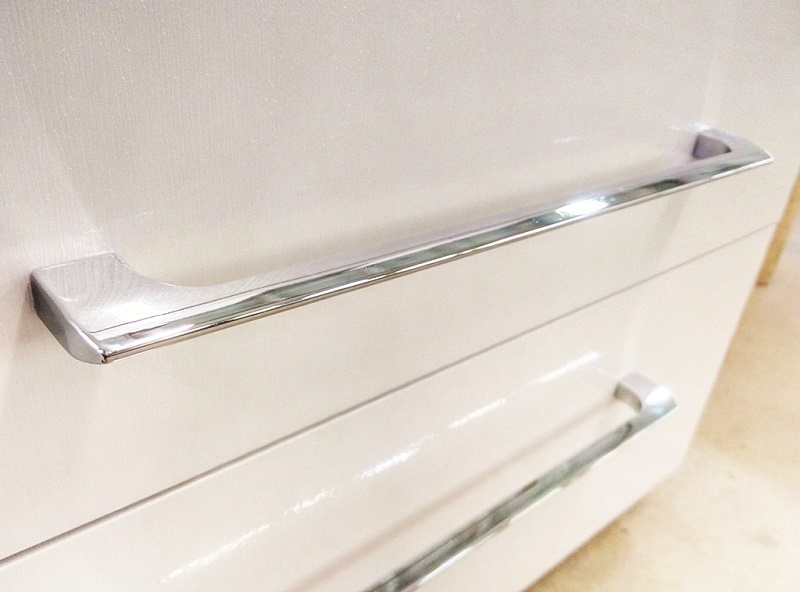 Для одежды, Монреаль (09) Шкаф для одежды с ящик 2-х дверный с зеркалом