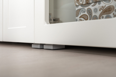 Пенал-витрина в гостиную Остин 16.394.03