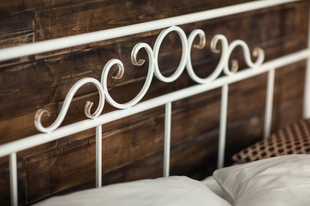 Кованые кровати, Кованая кровать Сандра1.4 с двумя спинками