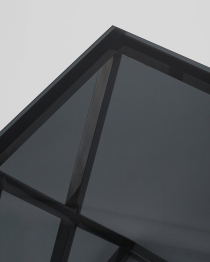 Журнальный стол ИНСИГНИЯ 55х55 (Стекло smoke/Сталь тёмный хром)