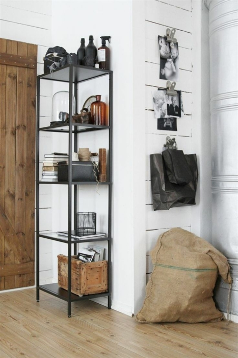 Стеллажи, Стеллаж Брио