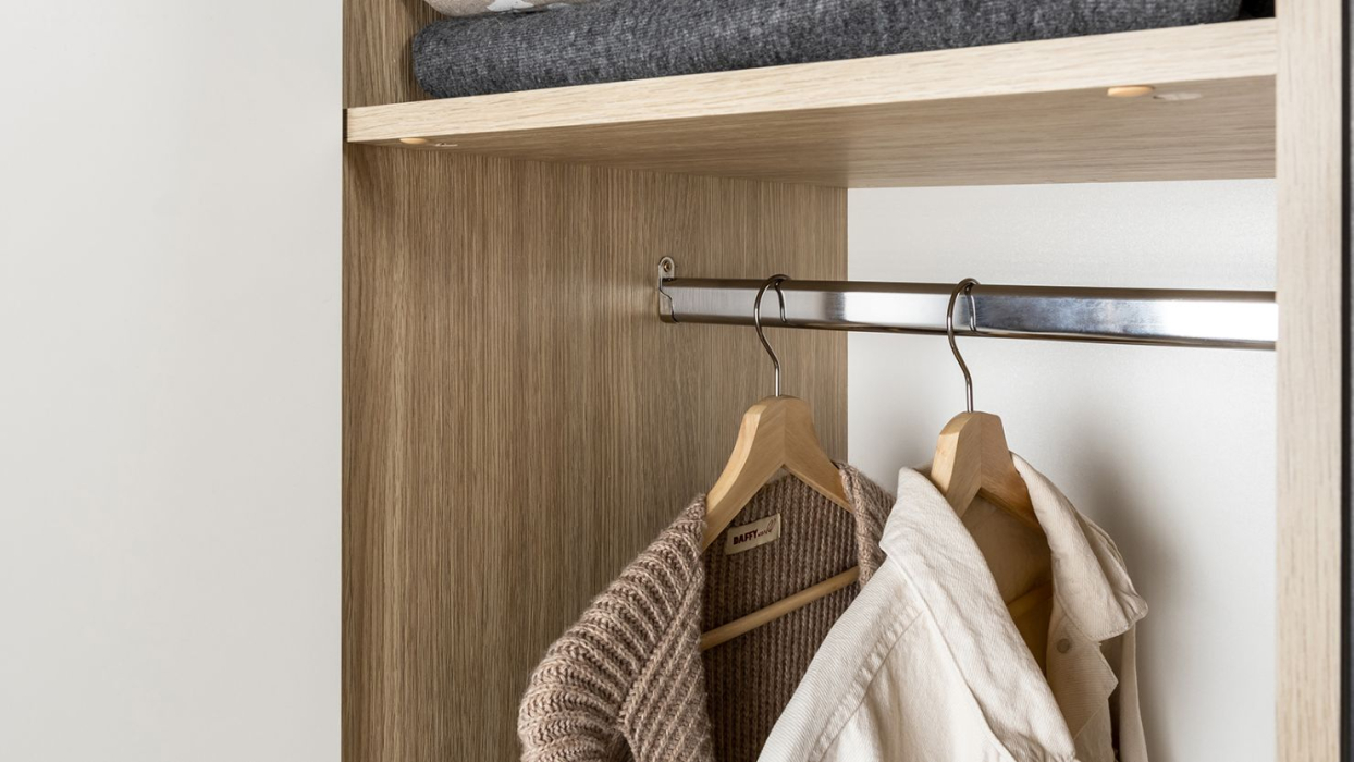 В спальню, Шкаф Амьен 16.309.02 Плэйн Веллюто Капучино