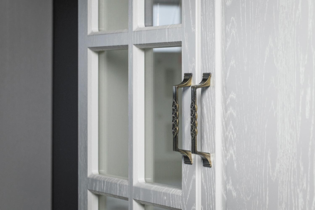 Стеклянные, Шкаф - витрина Ливерпуль Белый