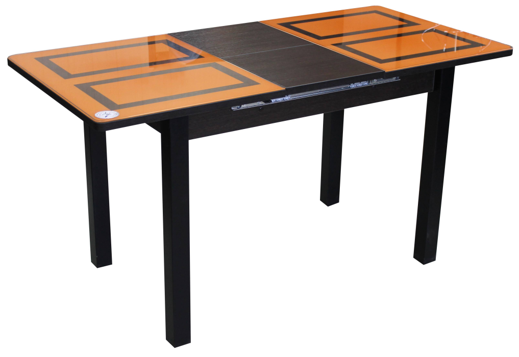 Обеденные столы, Стол Квадро