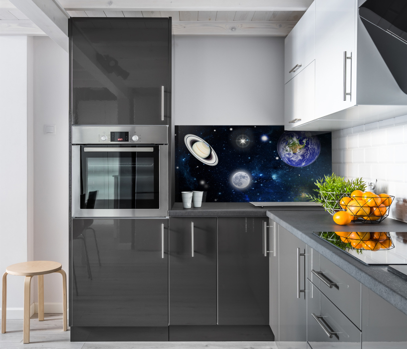 Стеновые панели, Интерьерная панель из стекла 1000*600*6 мм MGF16_космос