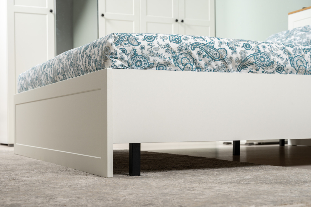 Спальные гарнитуры, Тумба под ТВ Остин и двуспальная кровать Остин 11.53