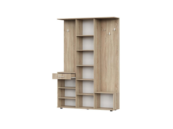 Прихожая Пети