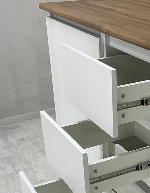 Кухонные гарнитуры, Кухонный гарнитур "Мальм" 1.0