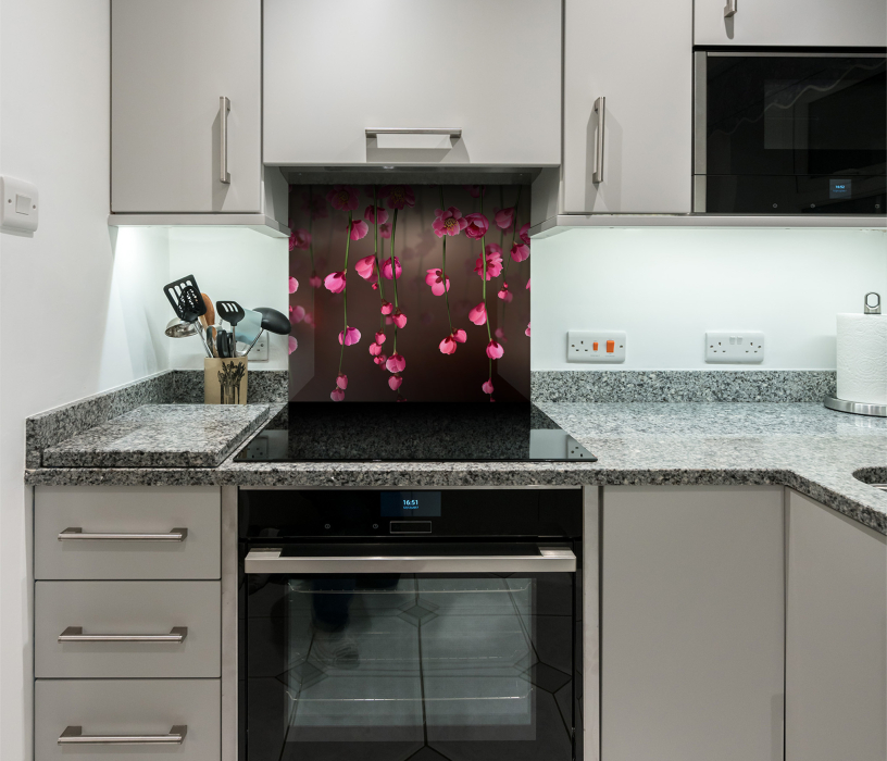 Стеновые панели/Фартуки, Интерьерная панель из стекла 600*600*6 мм MGF66_цветочное_настроение