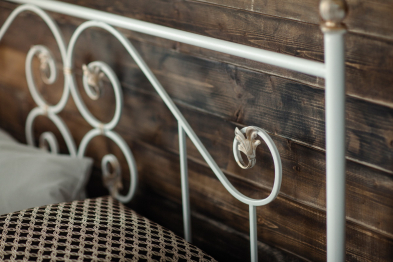 Кованая кровать Камелия 1.4 с двумя спинками