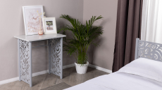 Туалетные столики, Туалетный столик Пармин