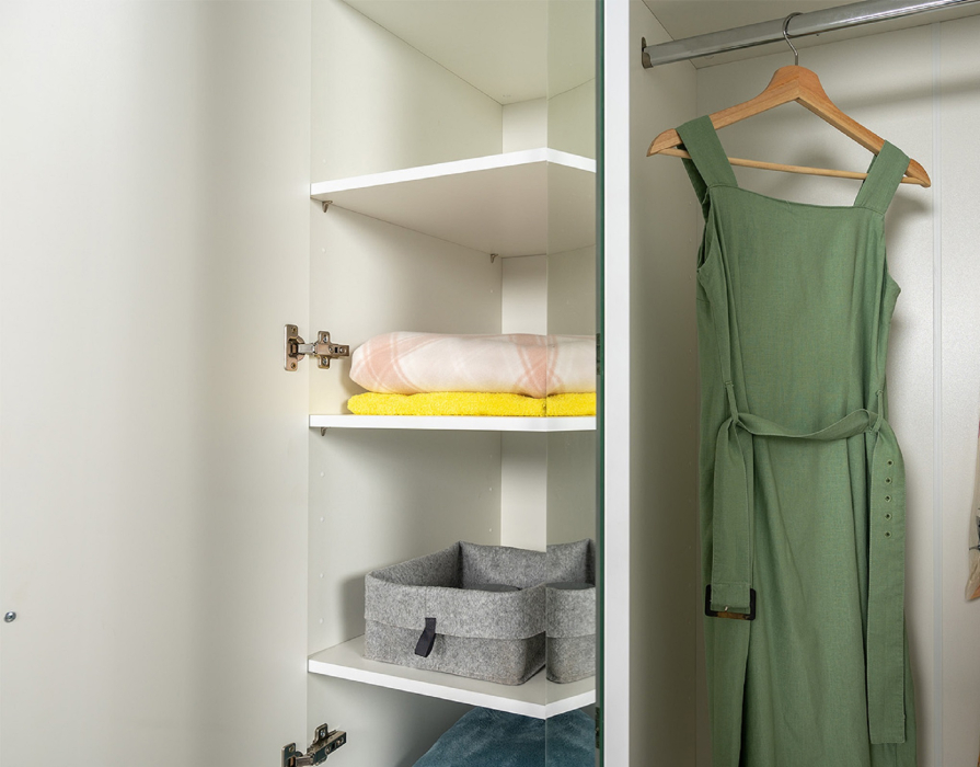 Шкафы распашные, Шкаф для одежды 13.336.03