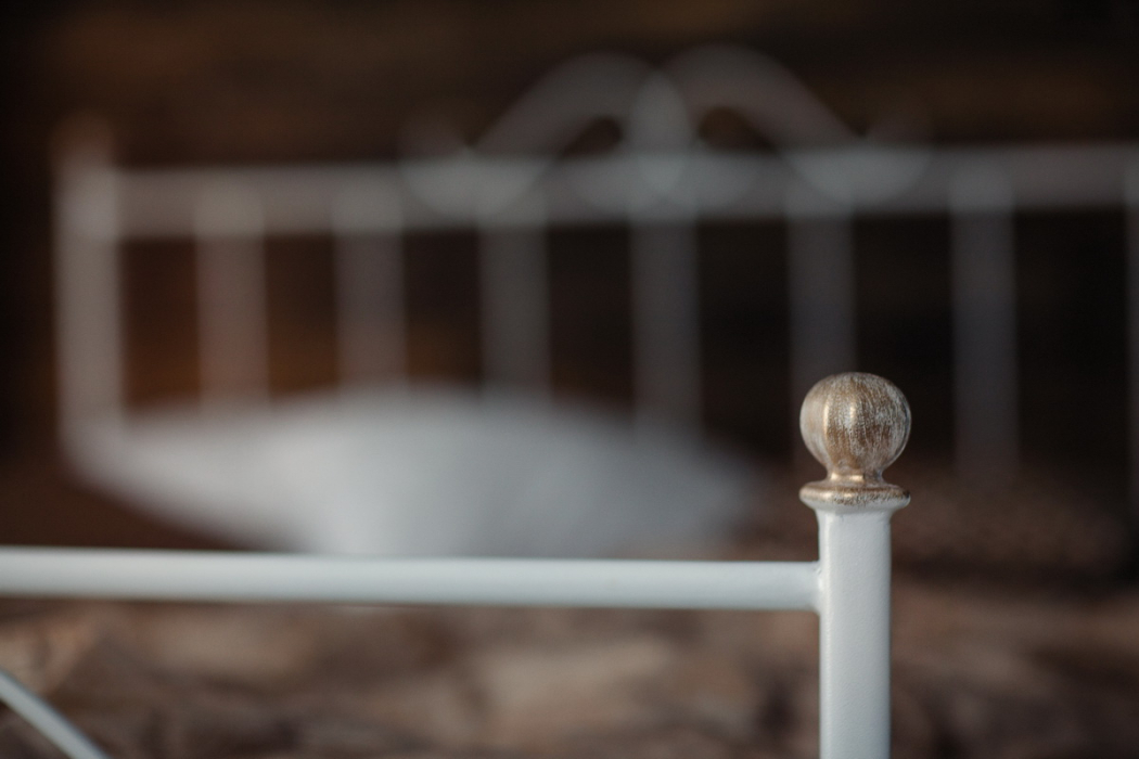 Кованые кровати, Кованая кровать Оливия 1.4 с одной спинкой