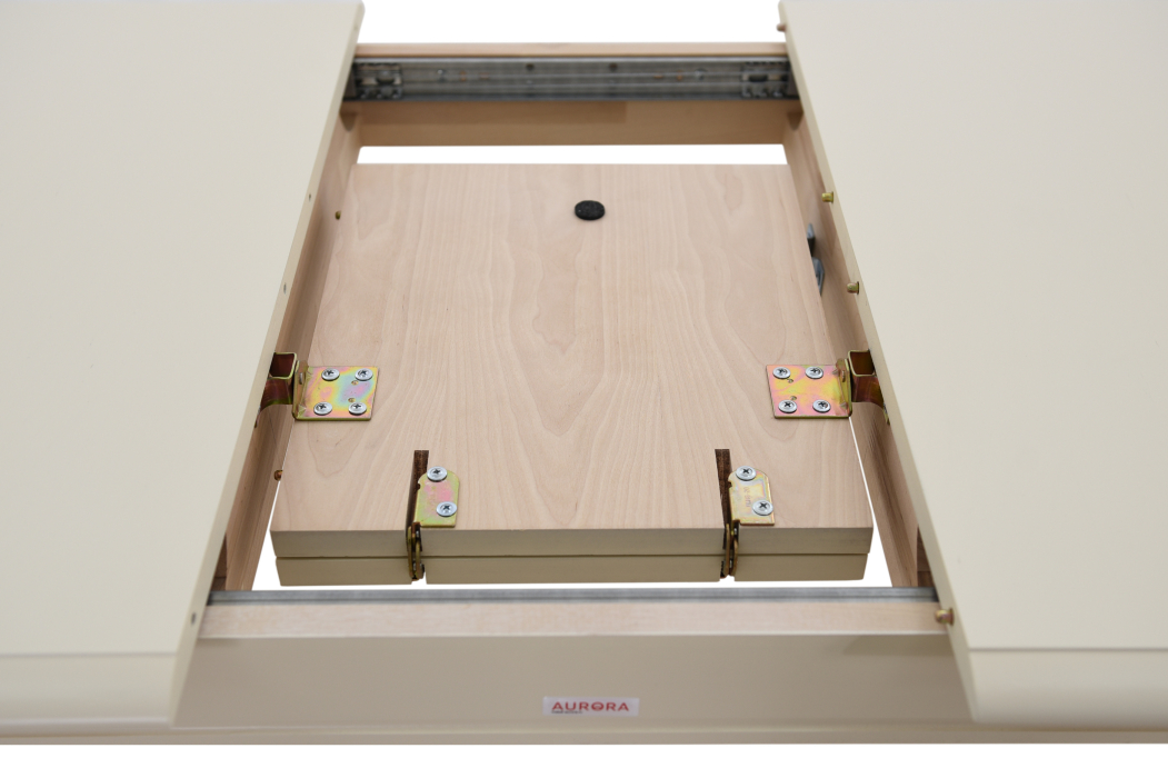 Обеденные столы, Стол Прага 