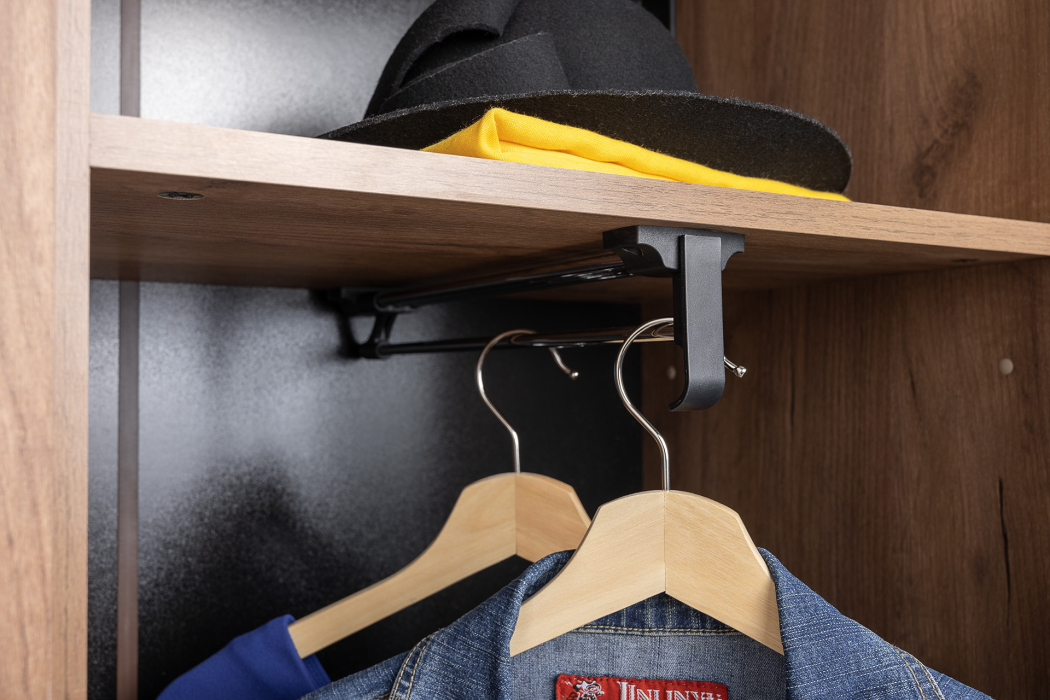 Шкафы распашные, Шкаф с зеркалом Гранд 13.226