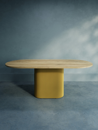 Стол овальный обеденный с металлическим золотым подстольем 200*90*75