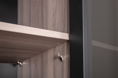 Шкаф-витрина Роквуд 16.322.04